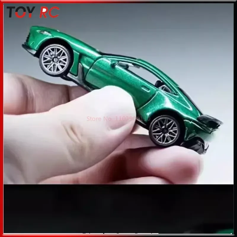

Vantsc1:64 Alloy Car Model Aston Martin Valkyrie Small Scale Car Simulation Collection Model