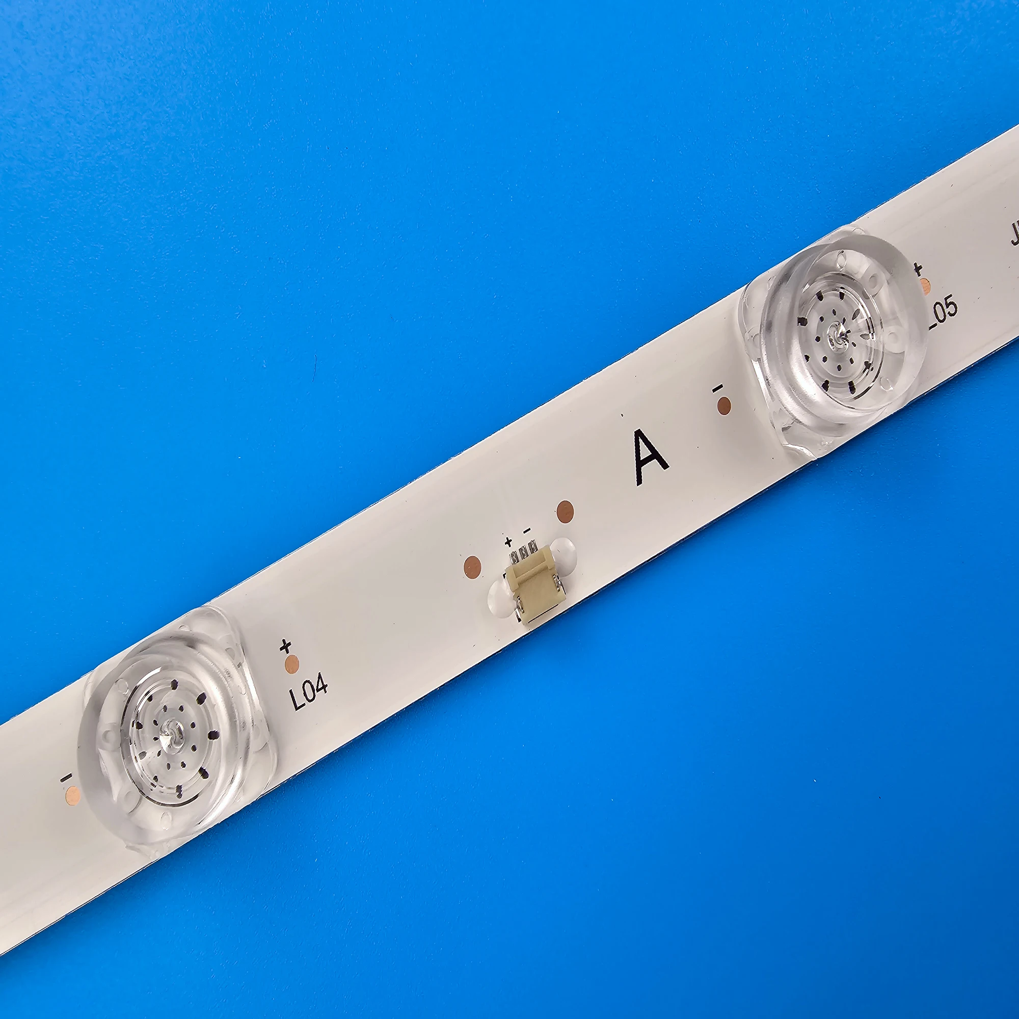 LED strip 12lamps for 43h4000gm 43H4030F3 43H5500G 43H5510G 43H5580G 43H4G SVH425A13 JL.D425C1330-003AS-M 43X1-2*12-20200322