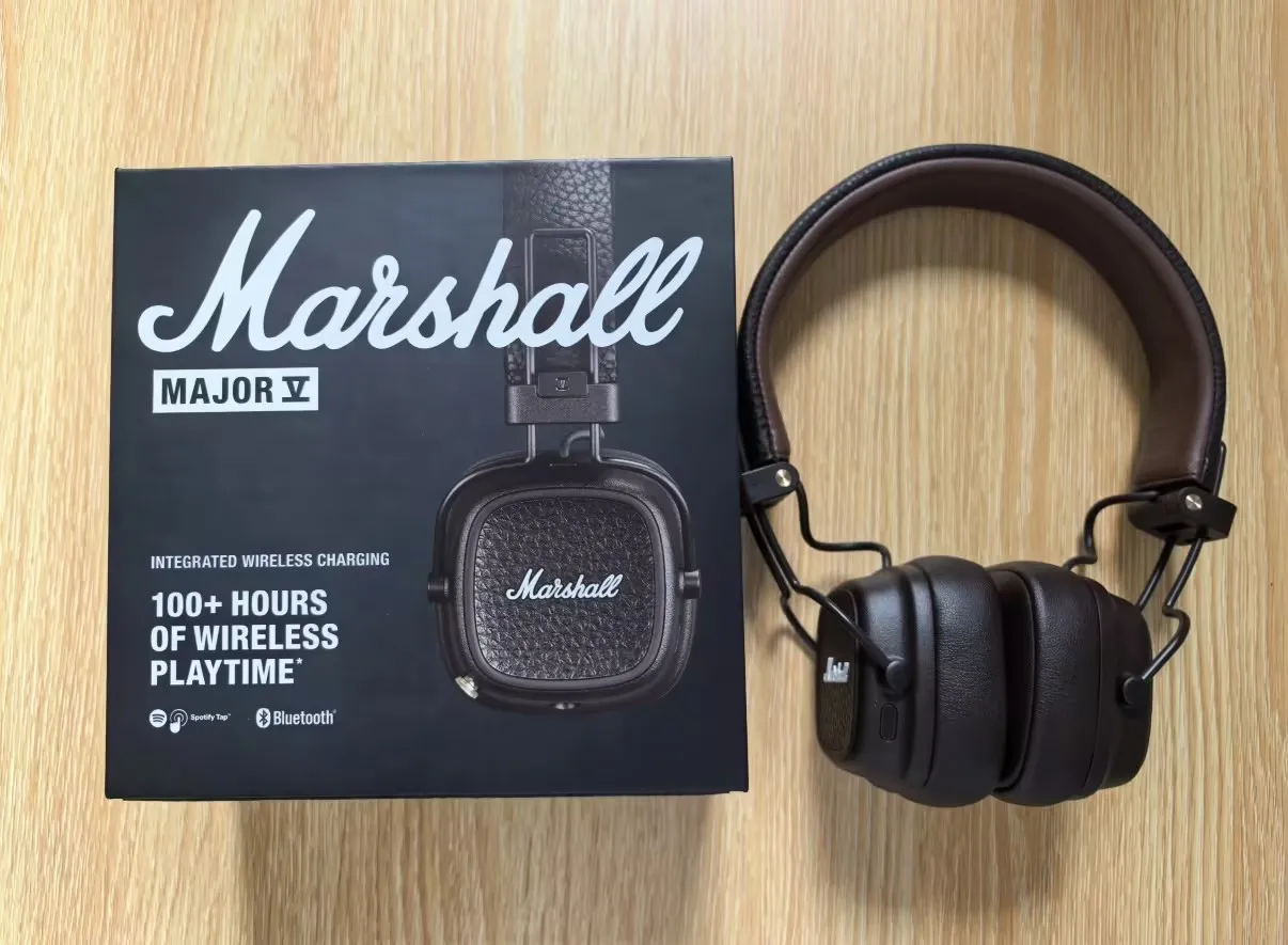 Casque sans fil Bluetooth Marshall Major V - Plus de 100 heures d'autonomie, charge sans fil, micro, égaliseur personnalisable, casque supra-auriculaire