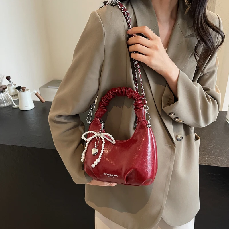 LEFTSIDE Small Pu Leather Crossbody Bags for Women 2024 Trend Y2K Fashion Saddle Underarm Shoulder Bag Lady Silver Handbags