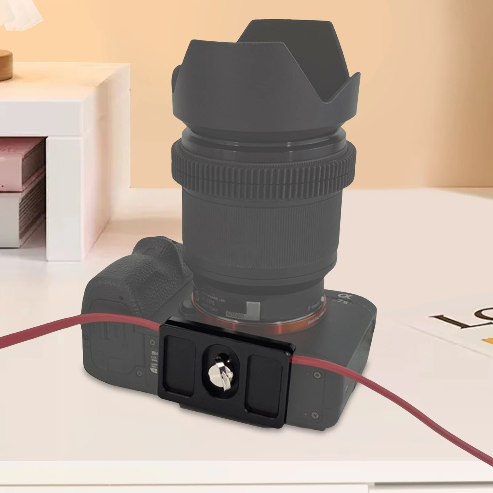 Aluminum Alloy Tether Plate with 1/4 Inch Thread Camera Tether Cable Clamp Block for SLR DSLR Tripod Ball Head