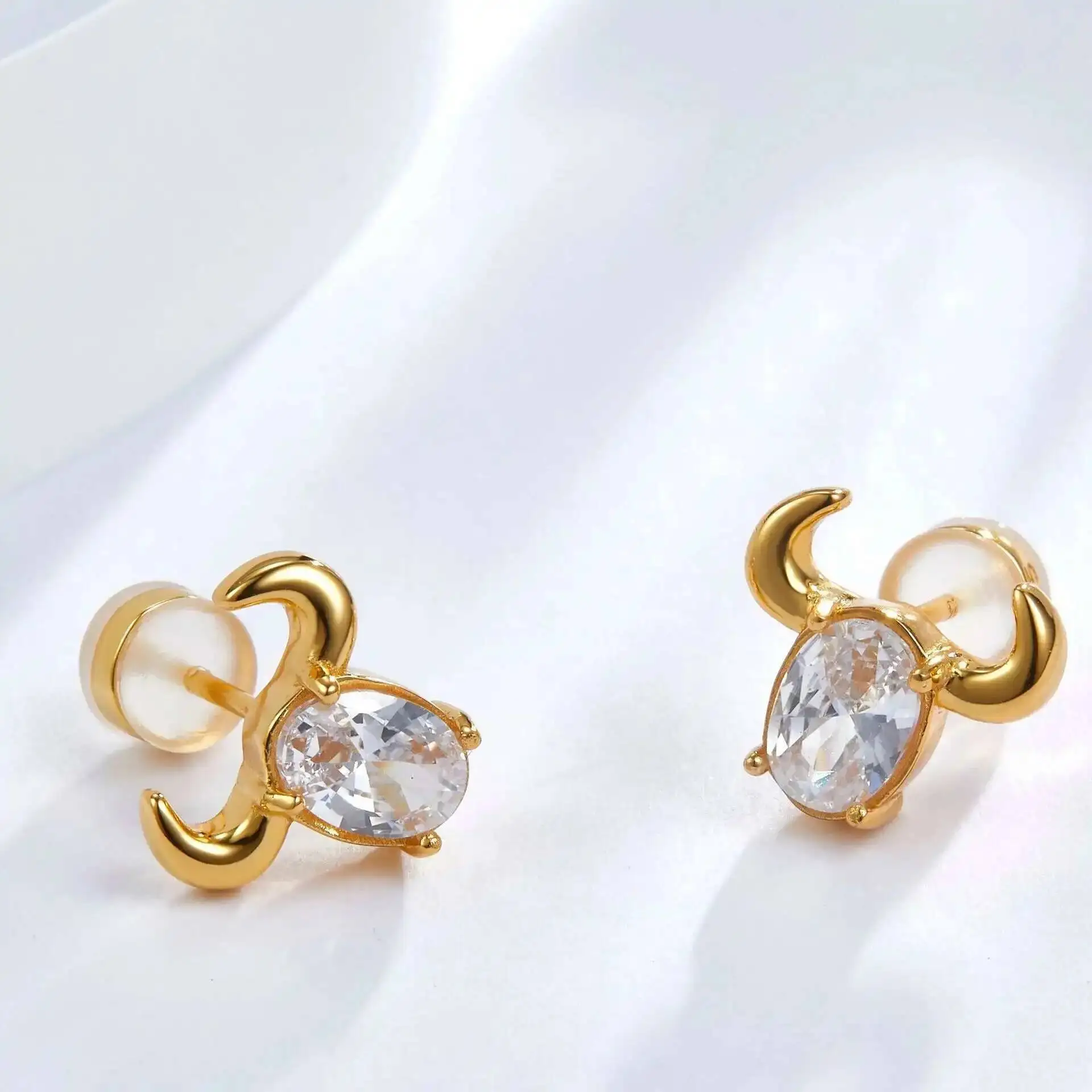 925 Sterling Silver Gold Plated Oxen Head Zircon Stud Earrings Minimalism Trendy Lovely Small Earring Gift view 2