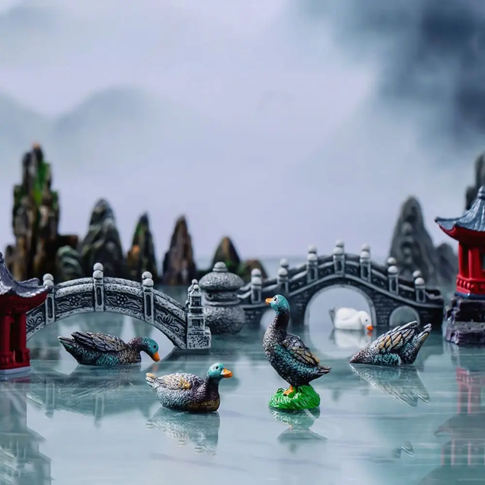 

Decorative Rockery Pavilion Bridge LIfelike Resin White Duck Statue Simulation Bridge Sand Stones Figurine Home Desk Decor