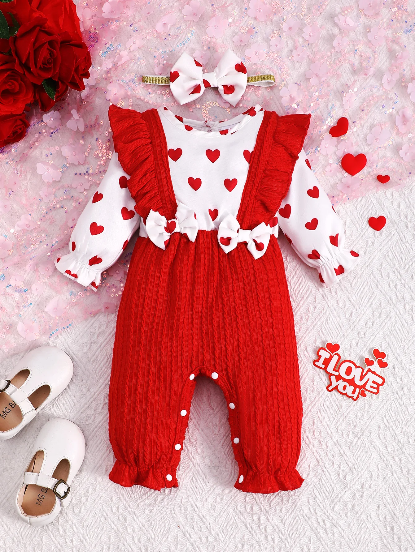 2-Piece Set: Baby Girl Romper, Spring and Autumn Style, Cute Everyday Round Neck Ribbed Patchwork Heart Fake Suspender Long-Sleeve Romper + Headwear, Valentine's Day Two-Piece Set