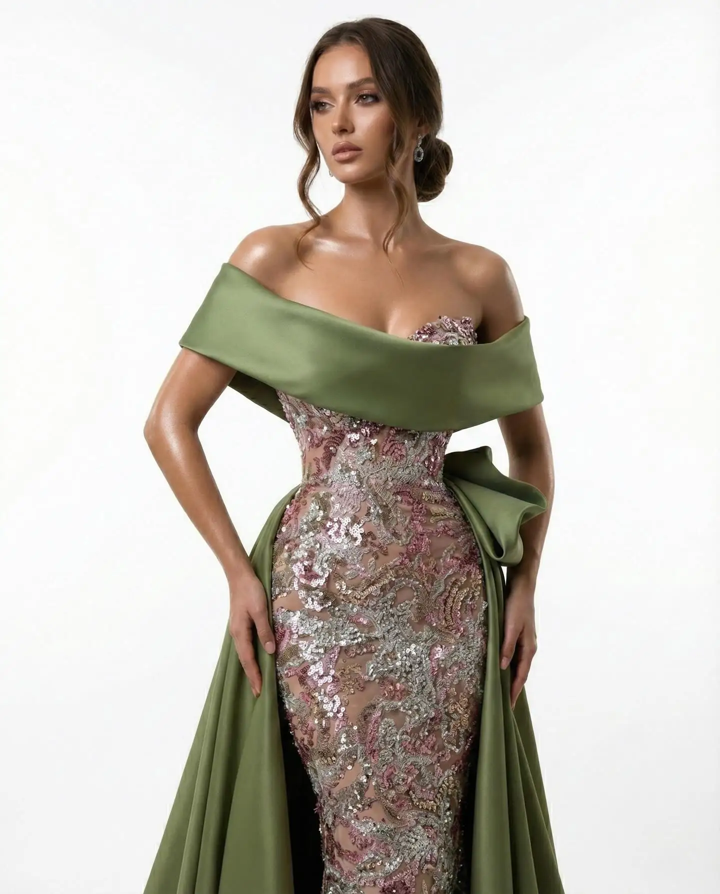 

Новое дизайнерское вечернее платье-русалка оливкового цвета с открытыми плечами, пайетками и атласной накидкой, для женщин, для выпускного вечера и торжественных мероприятий.