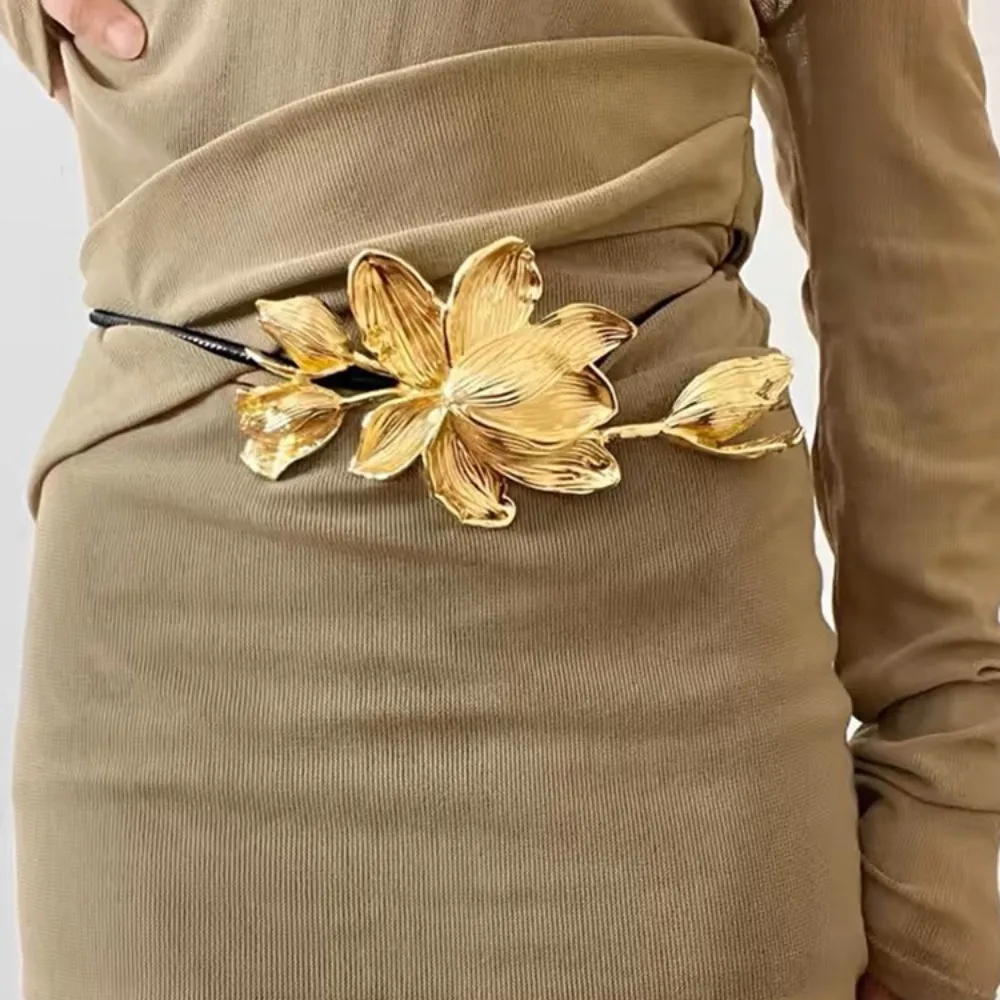 Модный винтажный пояс-тюльпан с цепочкой, большой ремень из сплава с цветком, простой элегантный ремень из искусственной кожи, женские джинсы