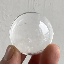 Natural Polished High Quality White Crystal Ball Reiki Healing Mineral Energy Specimen Sphere for Wealth Feng Shui Home Decor