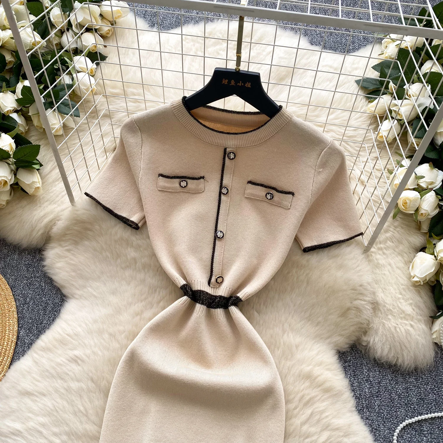 جديد الربيع الصيف مثير قصيرة الأكمام محبوك اللباس غمد عالية الخصر Bodycon تنورة كتلة اللون تصميم فساتين الكورية البسيطة