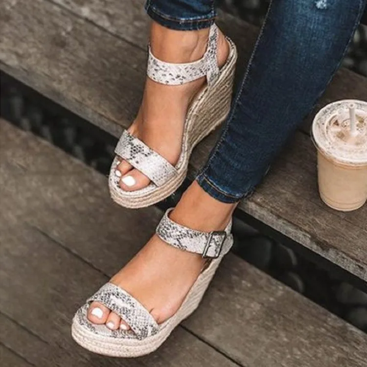 Snake pattern
