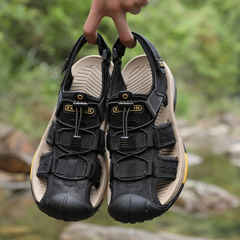 Summer Non-slip Beach and Outdoor Sandals Men Breathable Genuine Leather Hiking Sandals Men Non-slip Water Sports Shoes Size 46