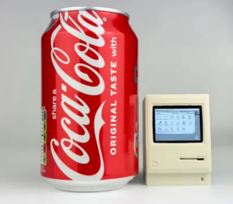 Picture 4: Retro Mini Mac Handheld | Functional 1984 MacOS on RP2040, 2-inch Monochrome Screen, Pre-assembled 3D Printed Case