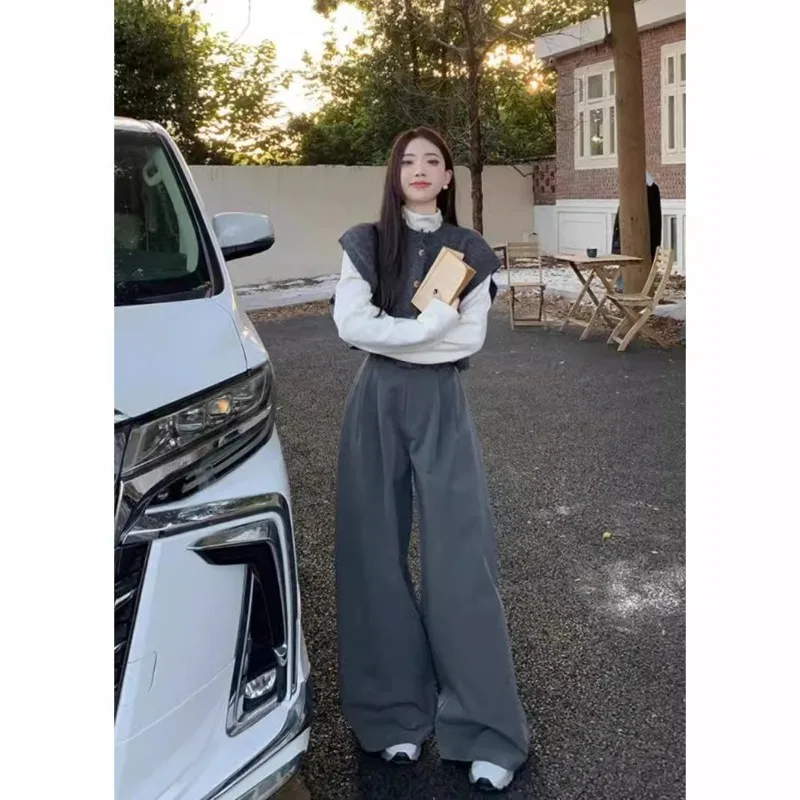 

Salt-style High-end Sense Irregular Knitted Vest, Base Shirt and Wide-leg Pants Women's Early Spring 2025 New Fashion Suit