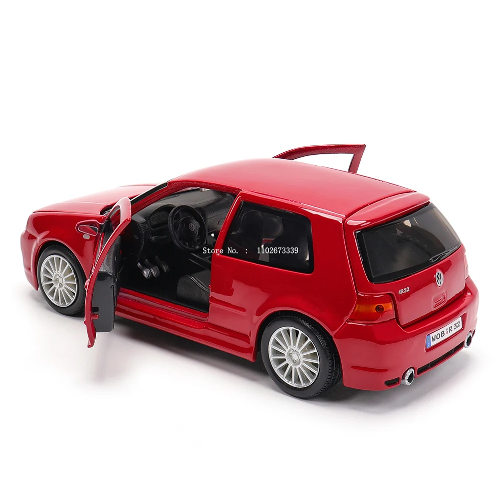 Maisto 1:24 Volkswagen Golf R32 car Antique Car Static Die Casting Car Collectible Model Car Toy Gift Tide Play