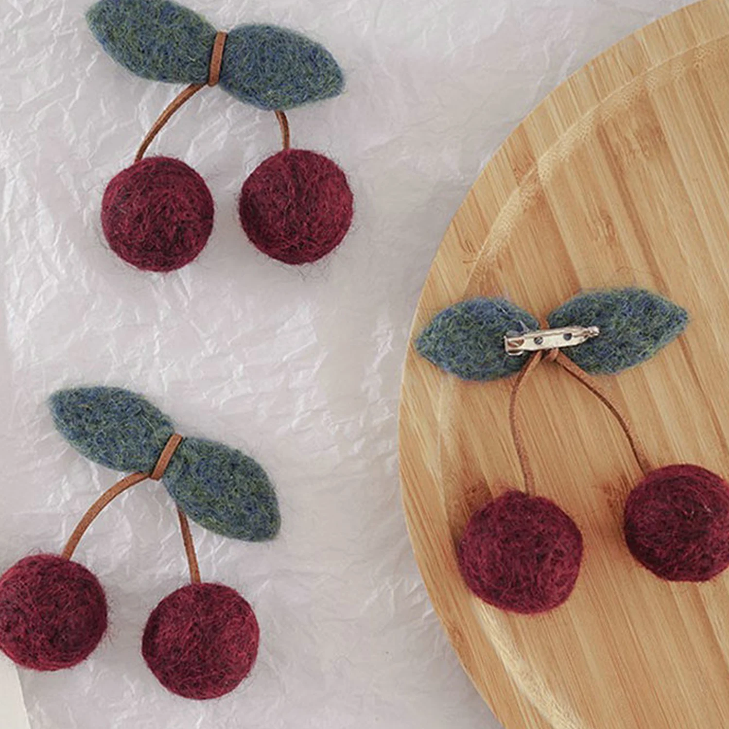 New Style Brooch Handmade Wool Felt Exquisite Foreign Style Cherry Brooch Dress Knitting Single Product Fruit Brooch