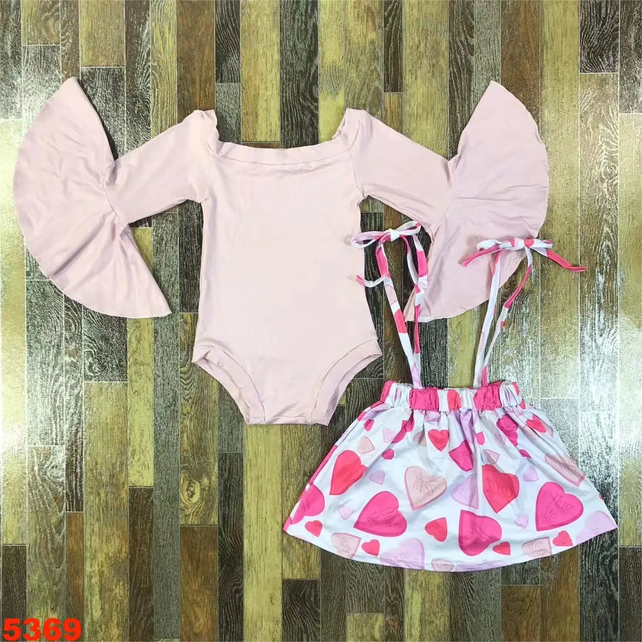 Suspender skirt  Girl Autumn overalls Sets top and overalls 2 pieces of clothing for children aged 0-16 years outdoor