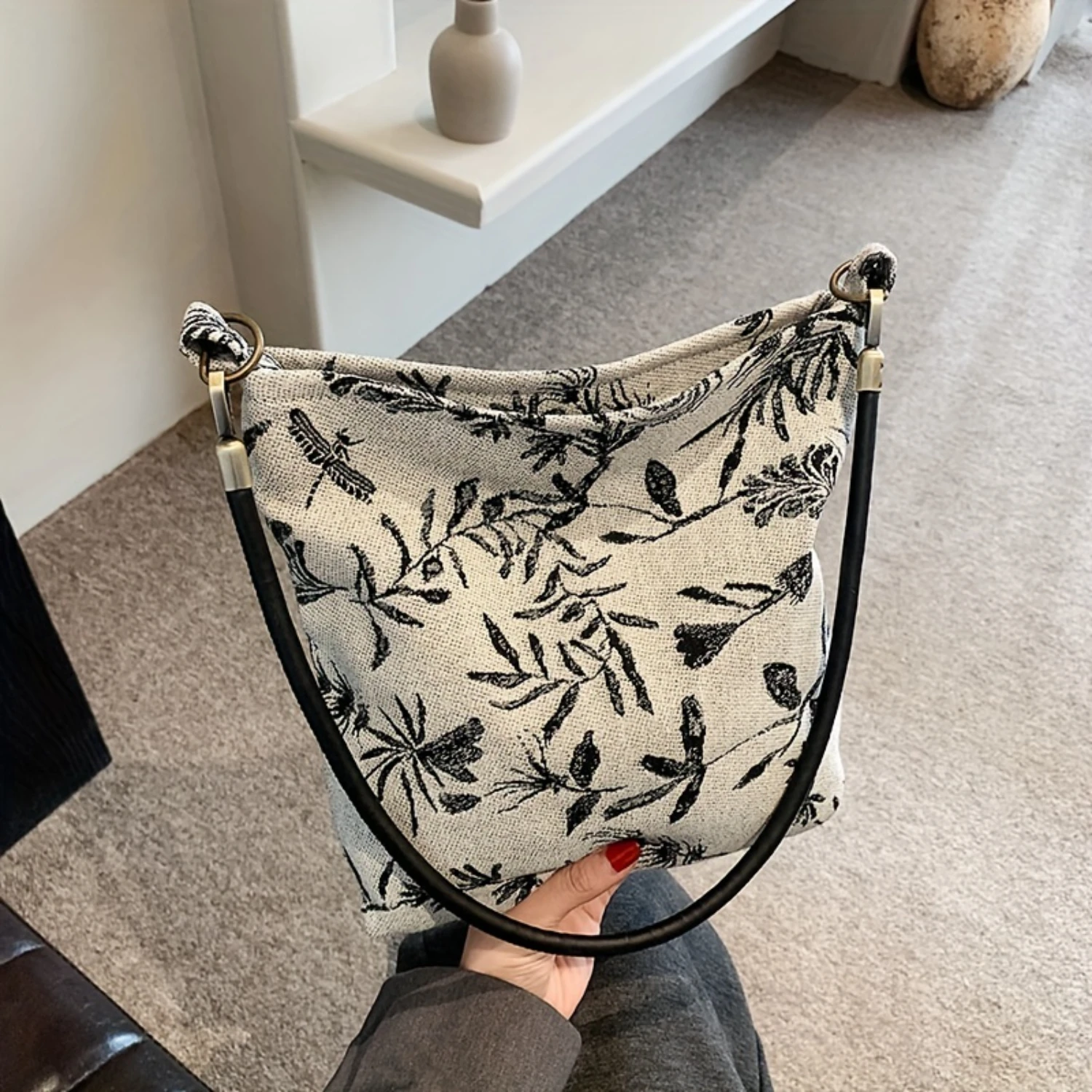 Leaf pattern Tote bag, luxury shoulder bag for women, large capacity handbag for work school shopping