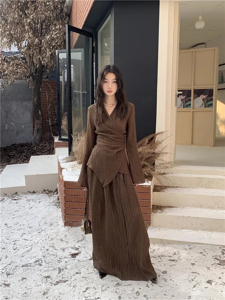 REDDACHiC Brown Pleated Blouse Skirt 2-piece Set V-neck Irregular Bandage Wrap Top Elastic Waist Maxi Long Skirt Casual Workwear