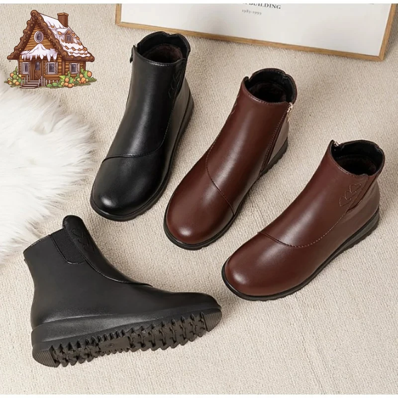 أحذية ثلج قصيرة عصرية ومتعددة الاستخدامات لعام 2026 للأمهات-خريف/شتاء، نعل سميك، مبطنة بالصوف، أحذية قصيرة مسطحة دافئة للغاية