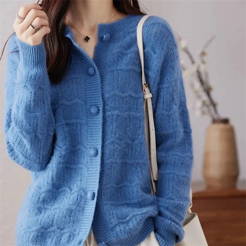 

Bottoming Shirt New Autumn And Winter Sweater Cardigan Jacket Women Fashion Sweet Wearing Solid Color Round Neck Sweater Top