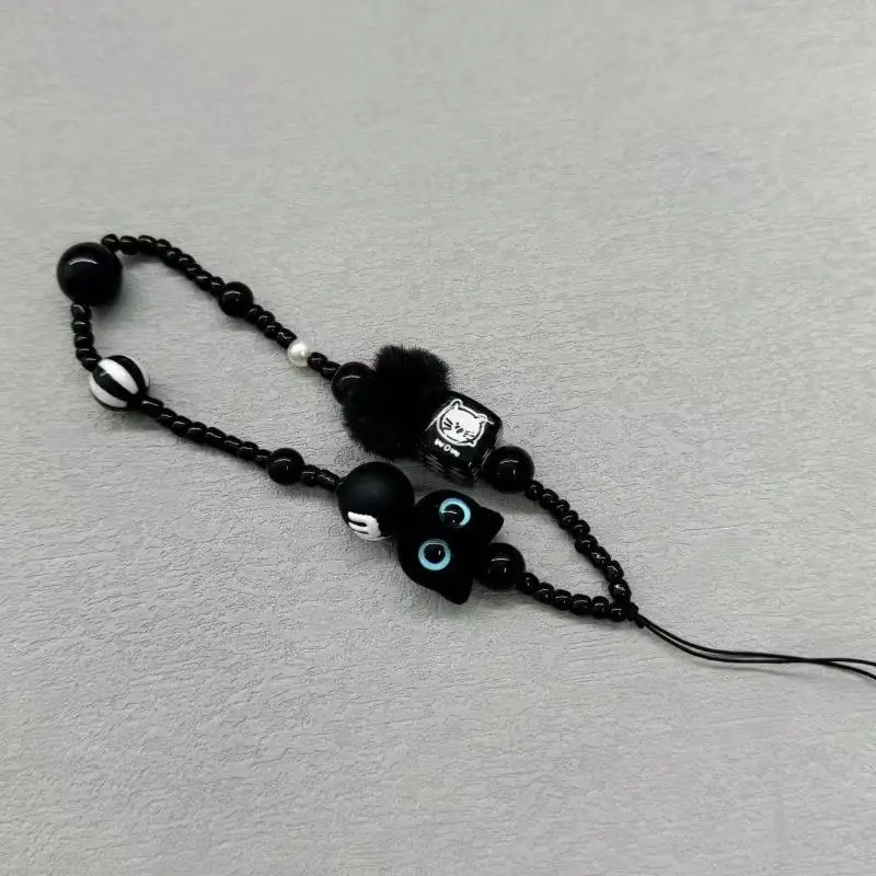 Schwarzes Handy-Lanyard mit Cartoon-Katzen-Motiv, Anti-Verlust-Seil, Handgelenkschlaufe, Perlenarmband-Design, Plüsch-Autoschlüsselanhänger, Taschenzubehör – Detail 11
