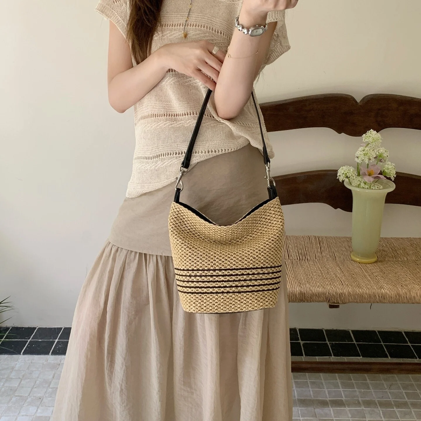 summer-bucket-bag-single-shoulder-woven-crossbody-commuter-fashion-color-collision-simple-korean-style-handbag