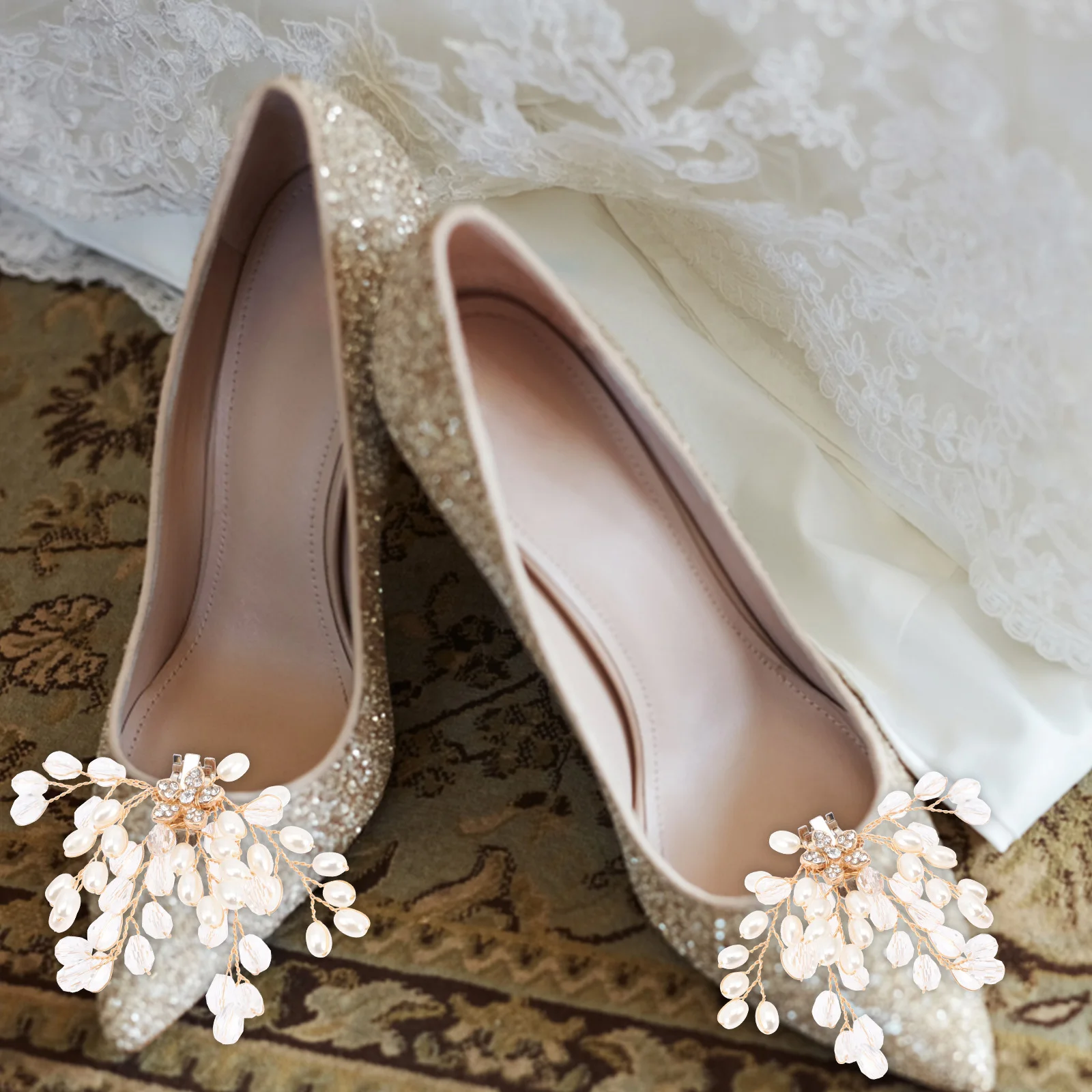 

2Pcs Wedding Shoe Clips Pearls Crystal Buckle Decor for Party Prom Banquet Pumps Heels Flats Accessories Shoe Clips