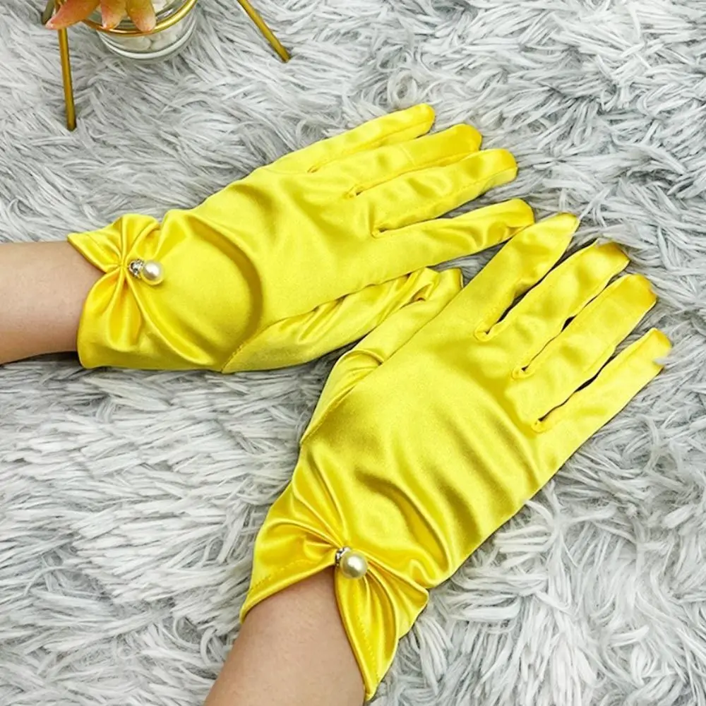 Fashion Women Wrist Length Gloves Sexy Elegant Pearl Bowknot Short Satin Stretch Gloves for Ladies Girls Hand Gloves Sunscreen