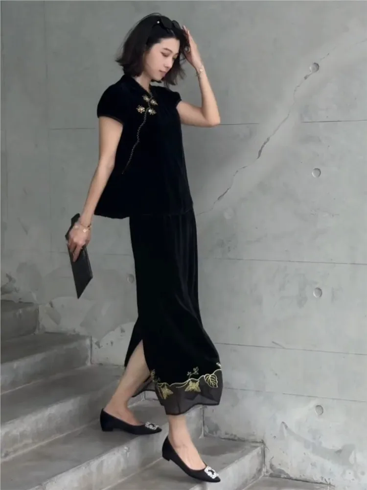 

Новый женский топ Cheongsam в китайском стиле и юбка из двух частей.