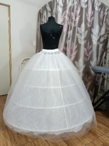 

New Hot Sell 4 Hoops Big White Petticoat Super Fluffy Crinoline Slip Underskirt For Wedding Dress Bridal Gown In Stock