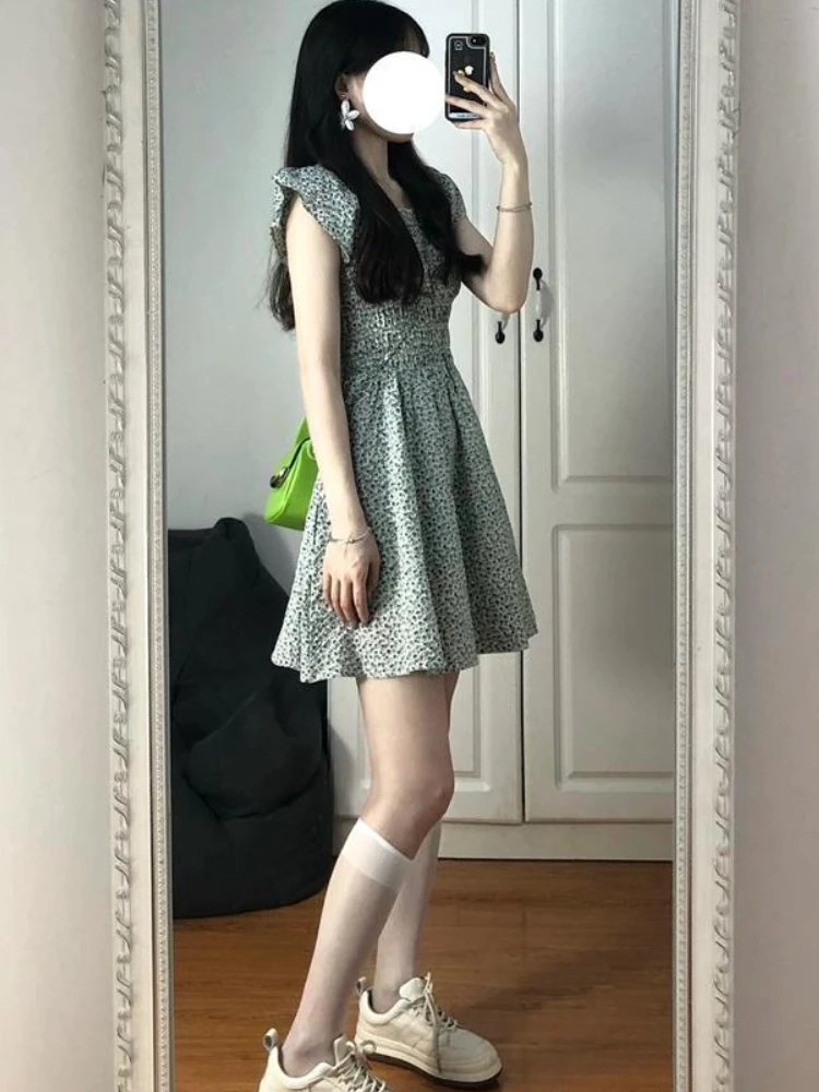 Abiti floreali Donna Prairie Chic Design Semplici Studenti Estate Mini Abiti Manica volante Pieghe dolci Tempo libero Stile coreano Ins