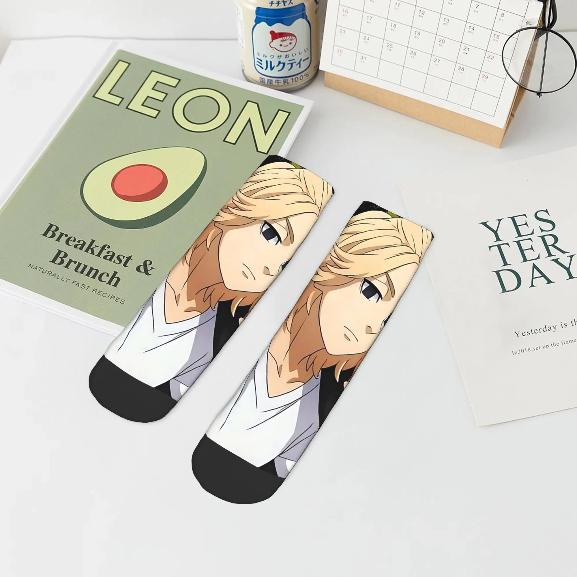 

Носки в стиле аниме Tokyo Revengers Kazutora, впитывающие пот, всесезонные носки в стиле Харадзюку, аксессуары для унисекс, подарок на день рождения