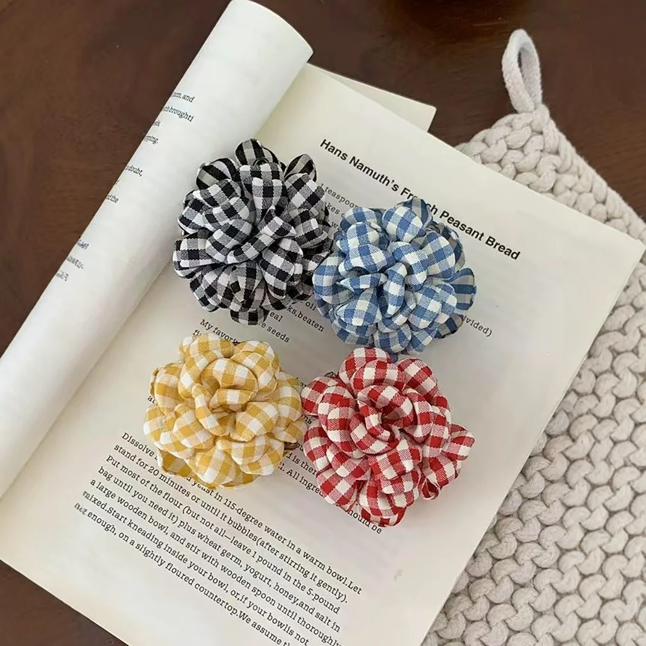 Checkered Flower Shark Clips For Women Hair Clip Sweet Girl Floral Barrettes Headflower Headwear Hairpins Hair Accessories 1pc image 5