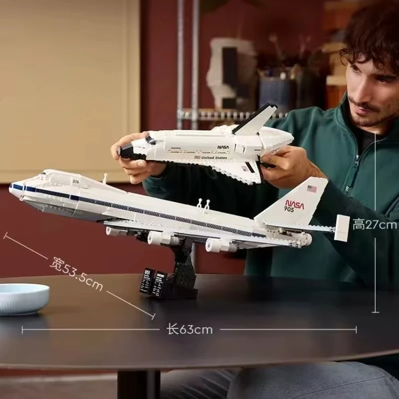 

Новинка 2025, космическая серия 10360, модель самолета-носителя, строительные блоки, самолет, архитектура, кирпичная игрушка для детей, подарок