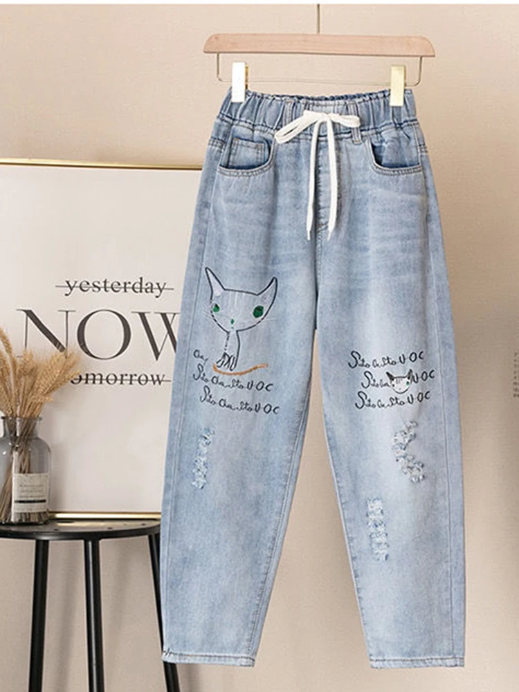 ZOKI Ripped High Waist Mom Jeans Plus Size Denim Pants for Women Vintage Embroidery Elastic Waist Ankle Length Trousers Baggy