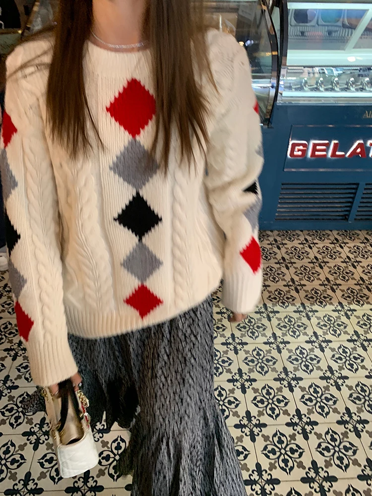 

White Knitted Sweater Design Women's 2024 New Autumn Winter Overhead Yarn Sweater Outerwear Warmth Commute Straight Cut