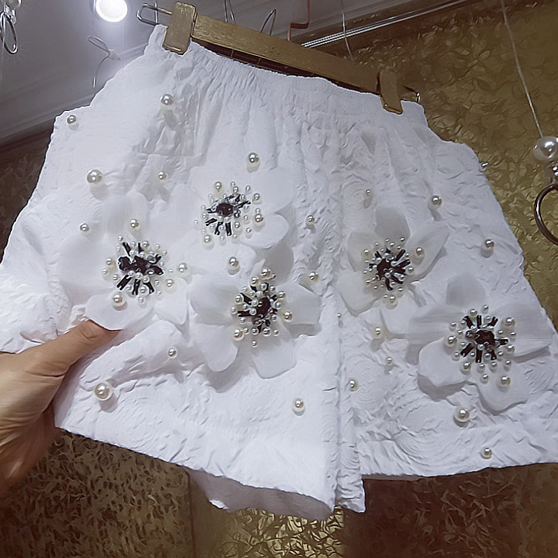 Luxury Pearls Beaded 3D Flower Carved Loose Slim Wide Legs Shorts Fairy Short Pants Elastic Floral Embroidery Short Trousers