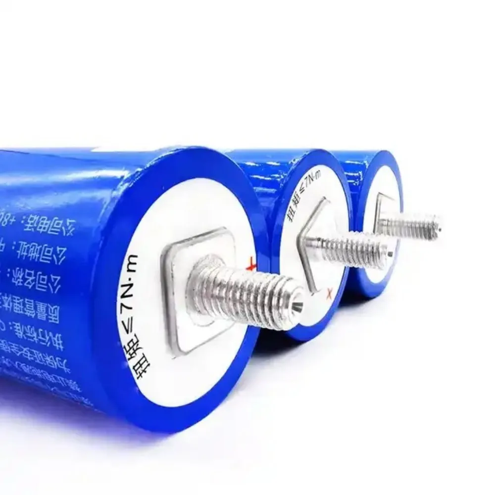 Grade A+ Brand New Original Yinlong Bettery Cell LTO 2.3V 45Ah 30Ah 35Ah 40Ah 66160 Lithium Titanate Battery Cell Cylindrical