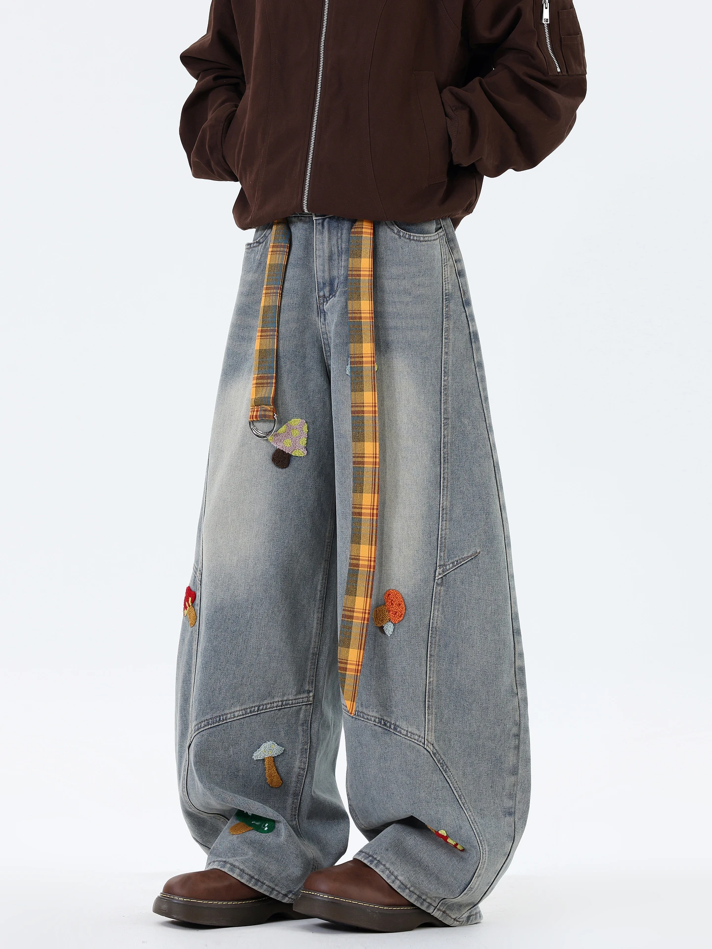 

Trendy Wide Leg Loose Fit Straight Jeans Men's American Deconstructed Patchwork Belted Jeans Casual Wear for Teens