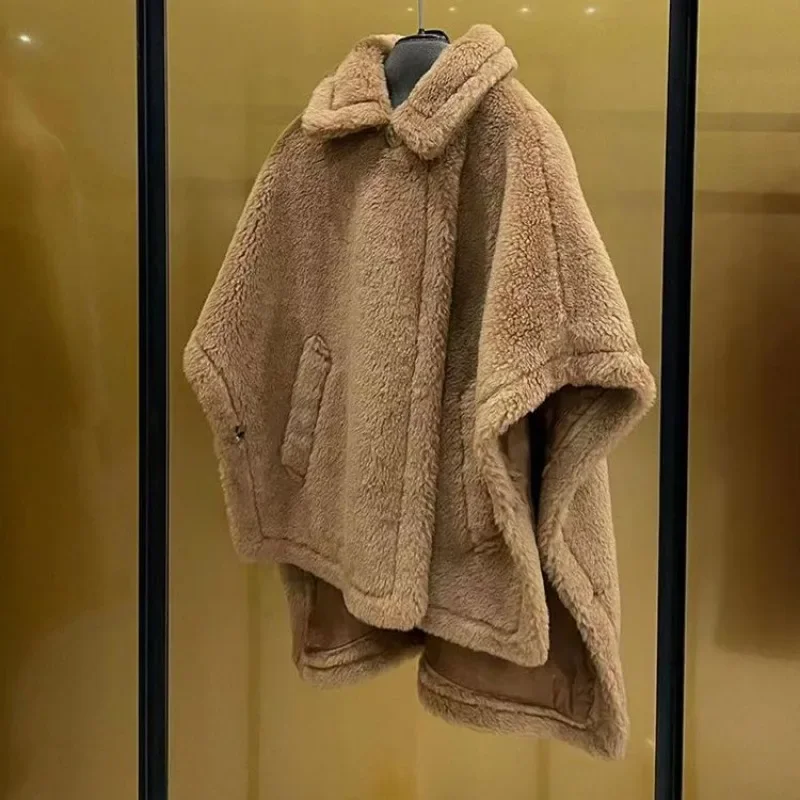 2025 abrigo de lana auténtica de invierno para mujer, Poncho de peluche a la moda, ropa de calle para mujer, capa de lana, abrigo grueso y cálido BL3696