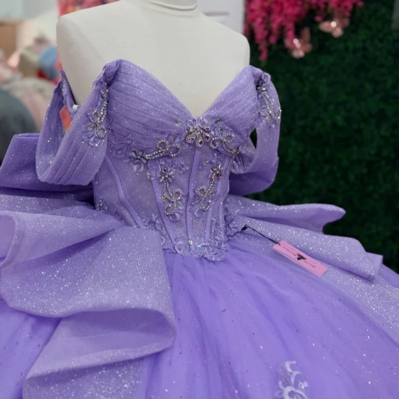 

Lavender Quinceanera Dresses Off the Shoulder Crystal Sequins Decal Layering Long tail Bow Vestido De 15 Quinceanera Customize