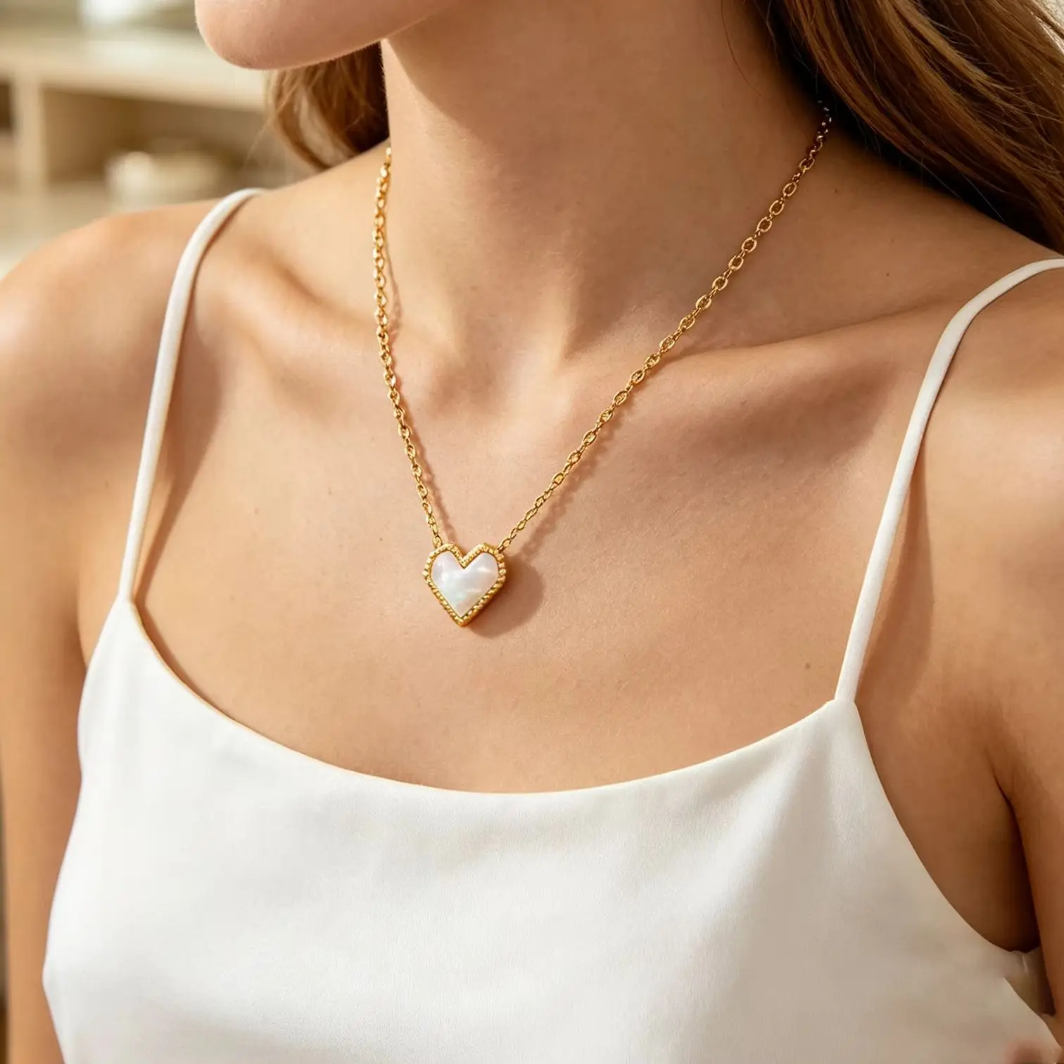 Stainless Steel Mother of Pearl Heart Pendant Necklace Women Gold Beaded Edge Thin Chain Daily Jewelry Gift
