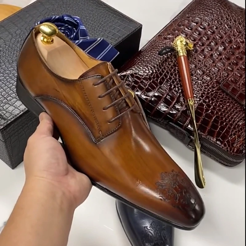 Luxury Brand Italian Style Man Business Formal Dress Shoes Pointed Block Carved Derby Shoes Gentlmen Genuine Leather Shoes