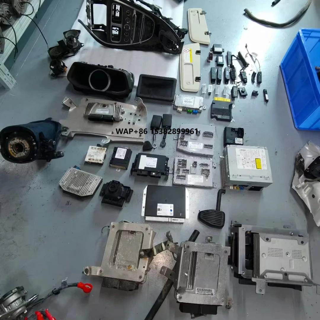 

For Aston Martin Auto Electrical Systems Steering Wheel Air Conditioning Panel Computer Board Sun Visor Outlet Instrument Panel