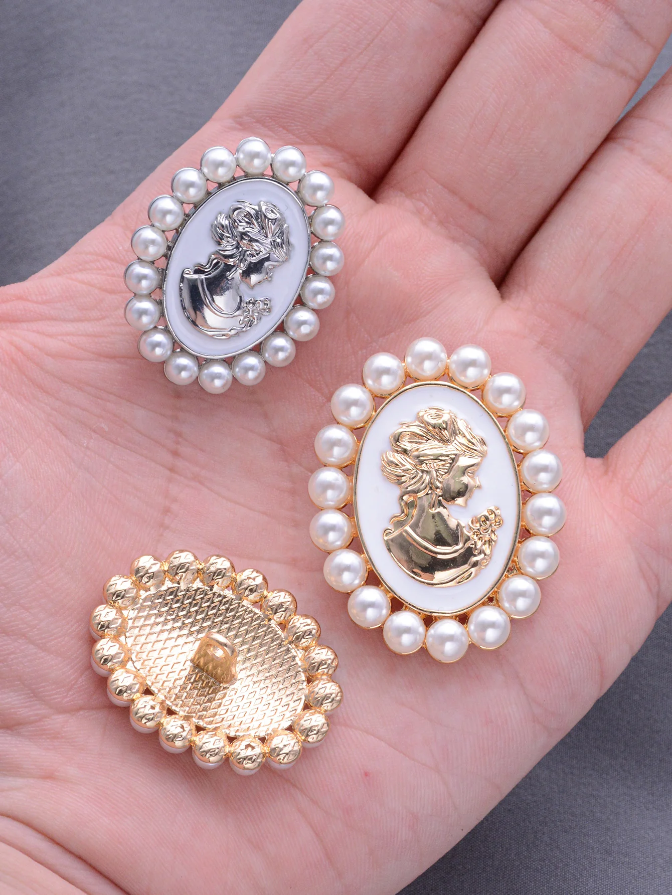 2szt/opakowanie Vintage Beauty Cameo Pearl Alloy Buttons For Cardigan Shoes Bags Decor DIY Sewing Buttons Apparel Accessories — zdjęcie 4