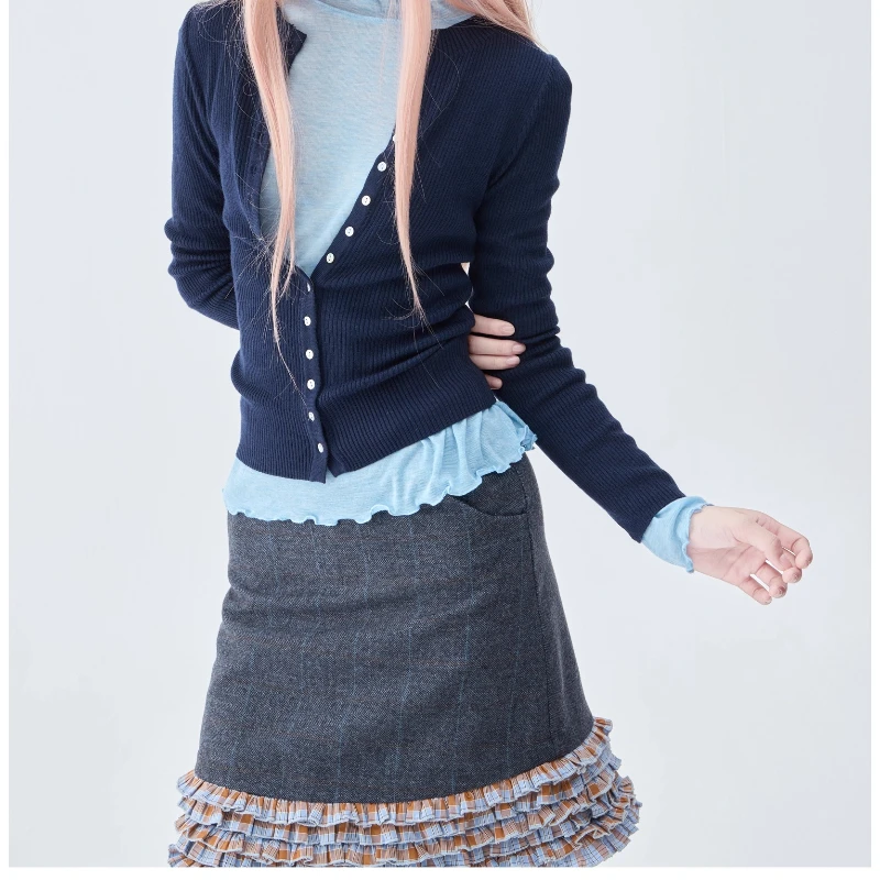 กระโปรงทรงเอลายสก็อตแต่งระบายสไตล์วิทยาลัยอเมริกันย้อนยุค  ผ้าลูกไม้ต่อผ้า  สำหรับผู้หญิง  คอลเลคชั่นฤดูใบไม้ร่วง-ฤดูหนาว  ใหม่ล่าสุด