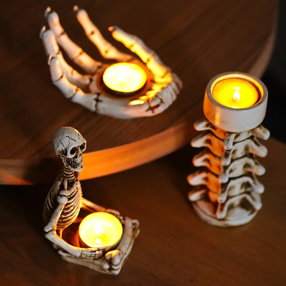 Creative Skull Series Meditation Skull Claw Spine Candlestick Ornaments Halloween Festival Personalized Atmosphere Decorations