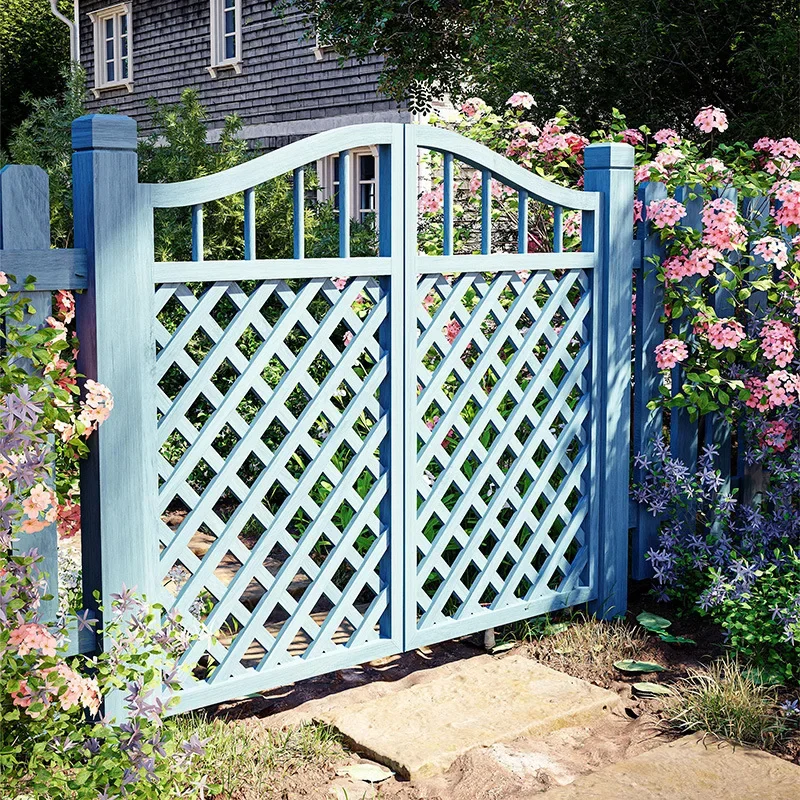 Outdoor preservative wood small fence door yard outdoor courtyard fence fence famous hotel small courtyard wooden door garden en