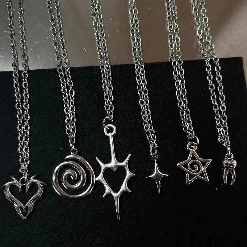 

Y2K Flail Fire Heart Зубы Подвеска Ожерелье ex Модная уличная одежда Весна 2026 Другой материал 00% акцент Faion