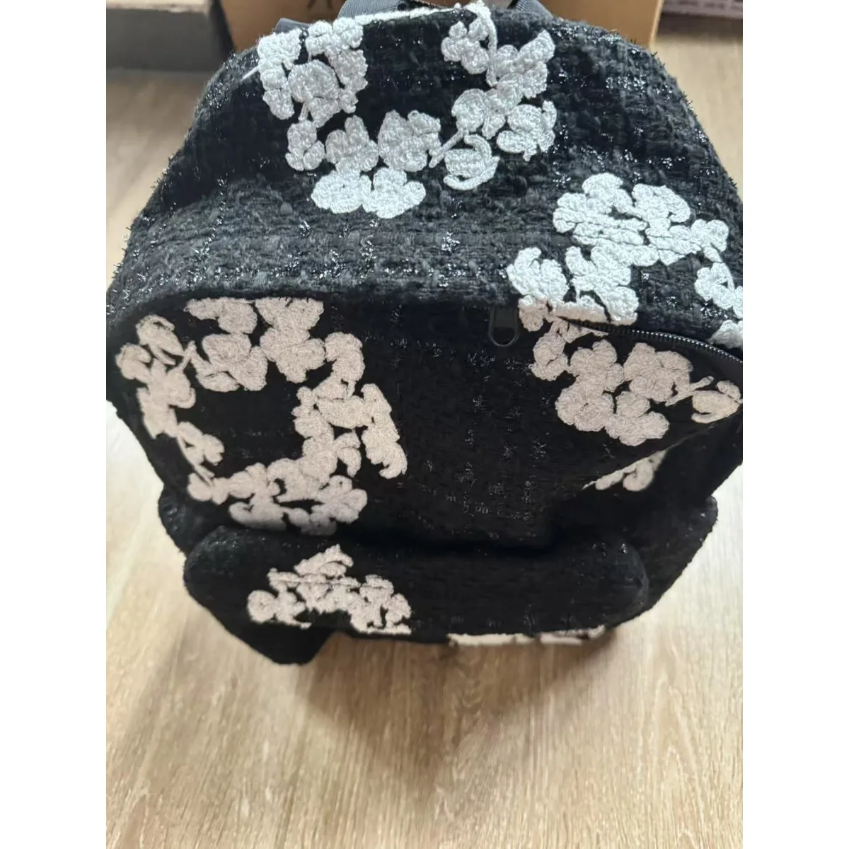 Xiaoxiangfeng design sense 10.000 aghi ricamati zaino a doppia spalla zaino casual per computer da uomo e da donna