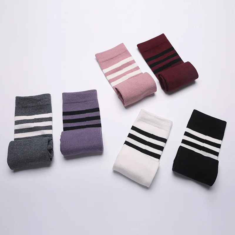 Herbst Winter Frauen Yoga Socken Gestreiften Baumwolle Fitness Atmungsaktive Pilates Socken Mittelrohr Nicht-Slip Gym Dance Ballett Grip socken – Detail 10
